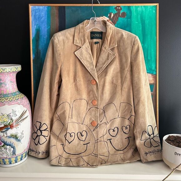 Danier Tan Leather Jacket with Floral Design Hand Drawn Small - Picture 8 of 16